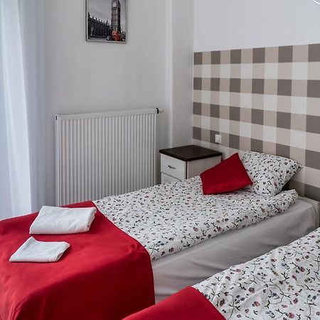 Hostel Ll20 Warszawa Zewnętrze zdjęcie