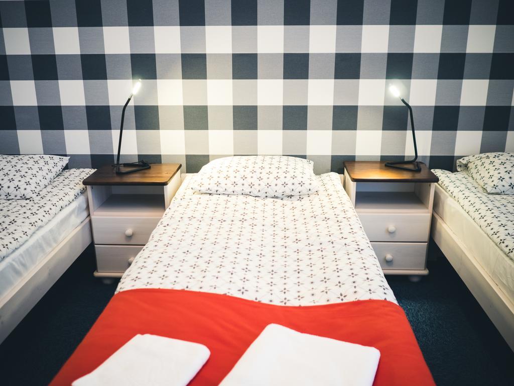 Hostel Ll20 Warszawa Zewnętrze zdjęcie