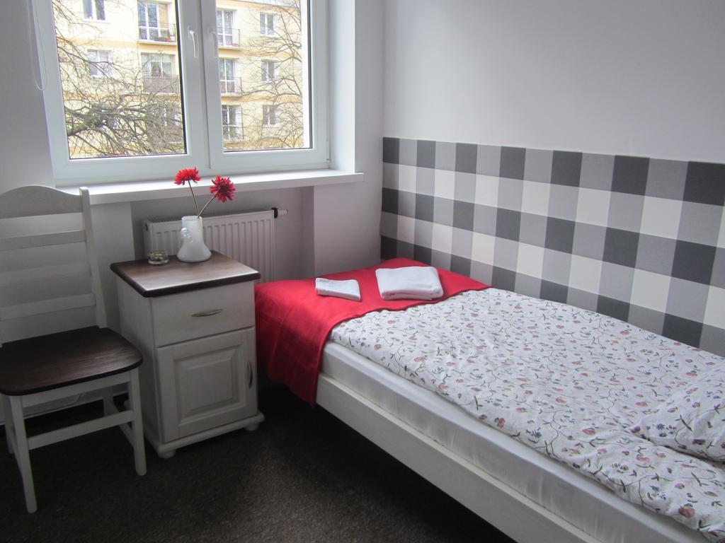 Hostel Ll20 Warszawa Zewnętrze zdjęcie